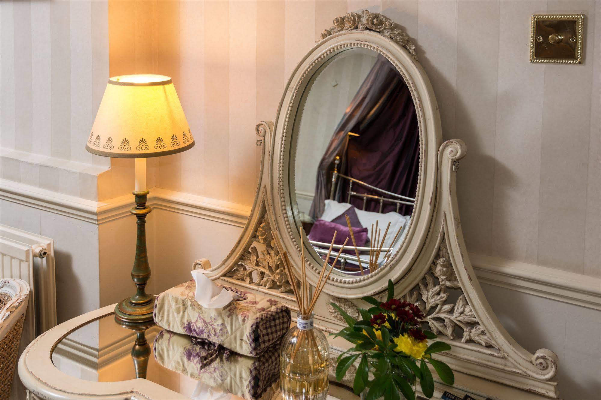 Apsley House Bed and Breakfast Μπαθ Εξωτερικό φωτογραφία
