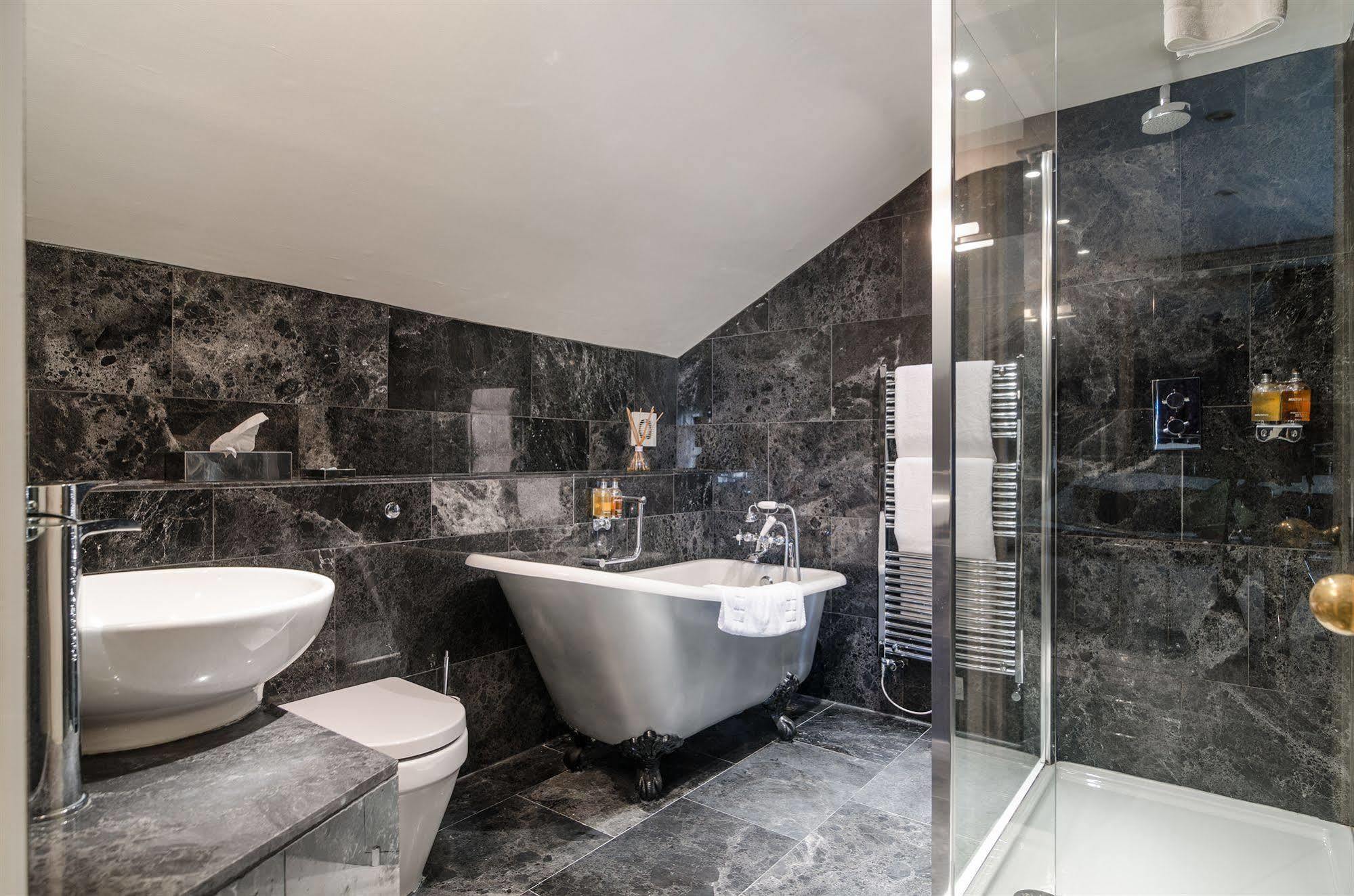 Apsley House Bed and Breakfast Μπαθ Εξωτερικό φωτογραφία